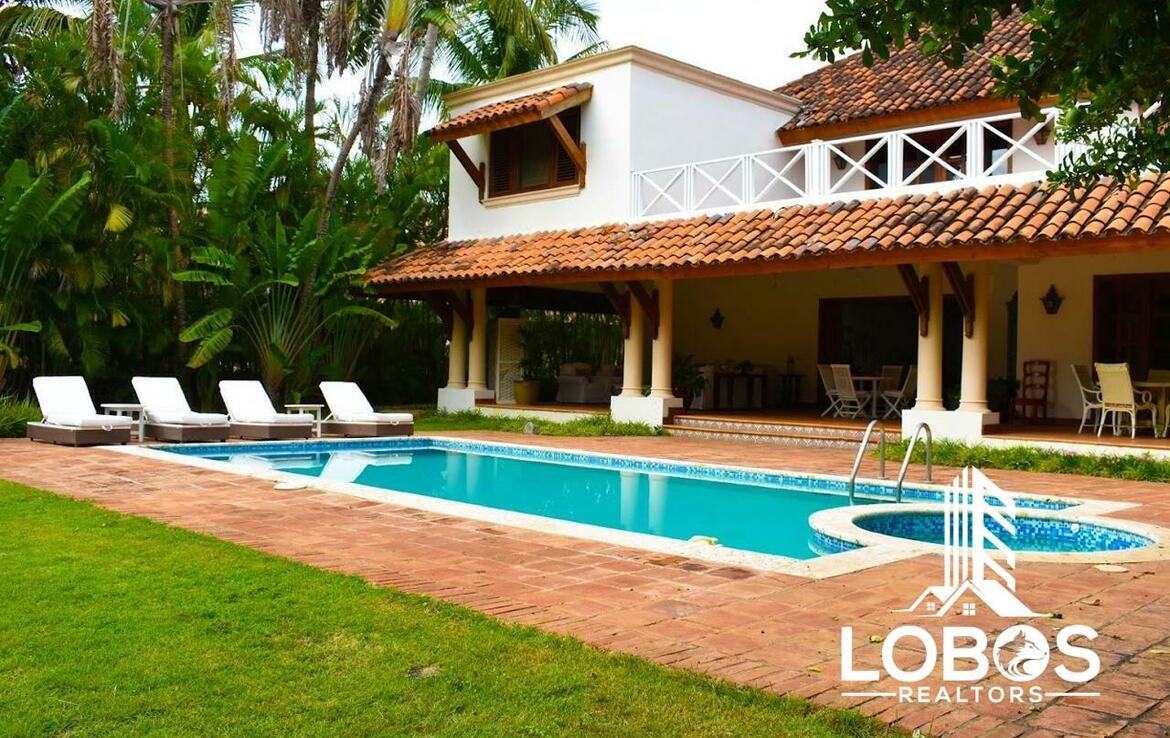 Alquiler Renta villa en Rancho Arriba Casa de Campo La