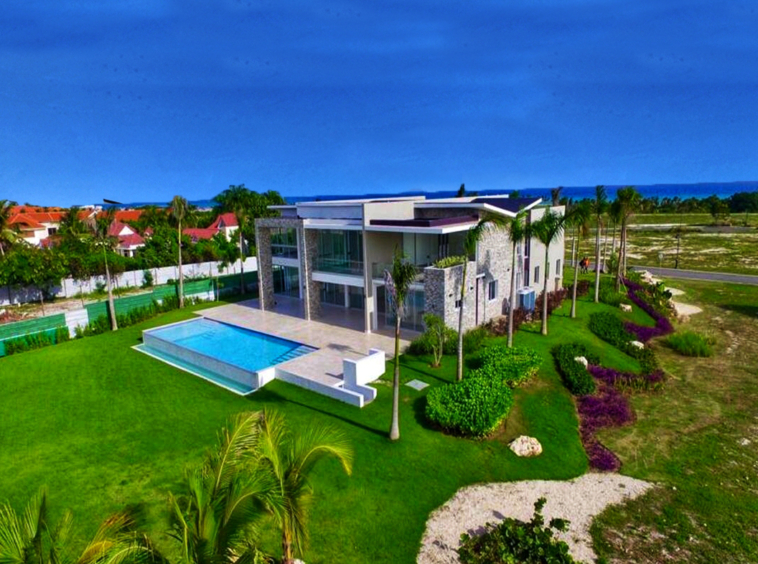 VILLAS LAS PALMAS CAP CANA