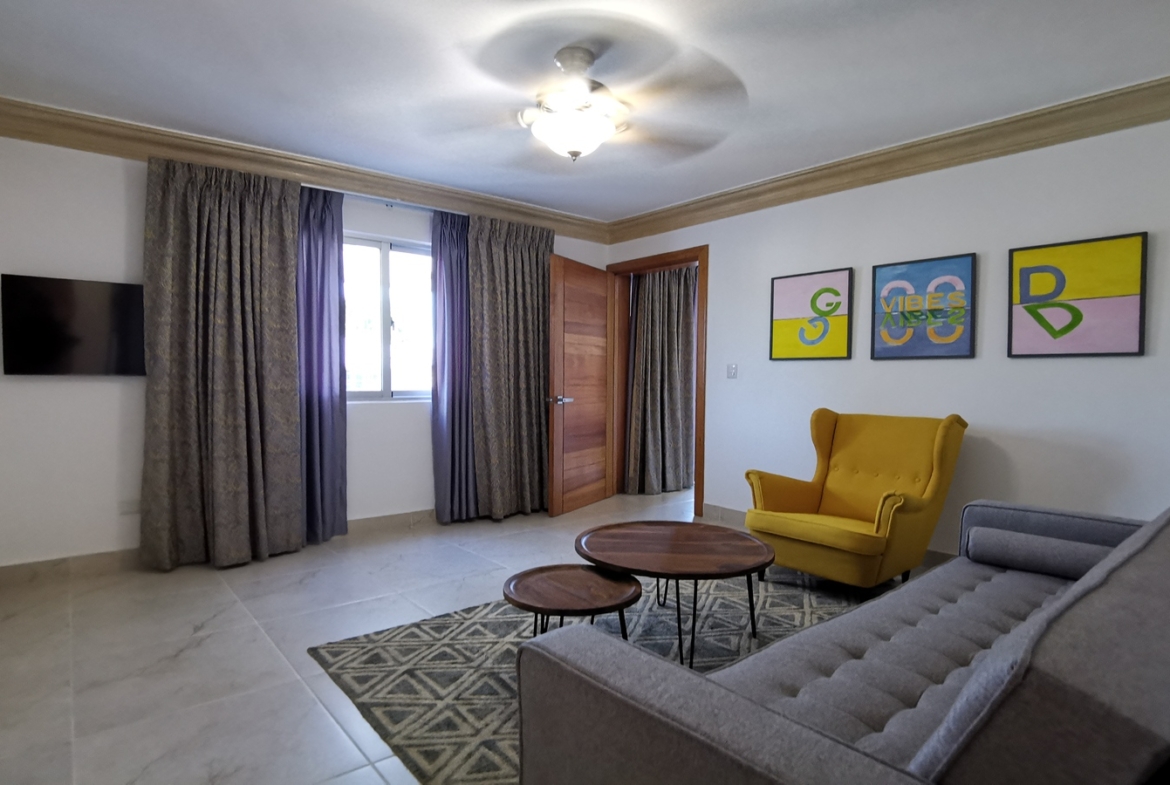 Mansión Nueva En Residencial Cerrado Santo Domingo Oeste