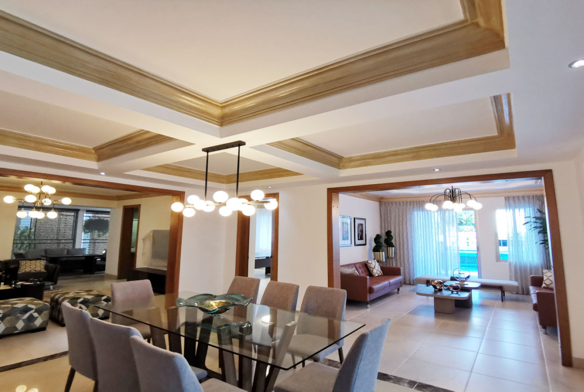 Mansión Nueva En Residencial Cerrado Santo Domingo Oeste