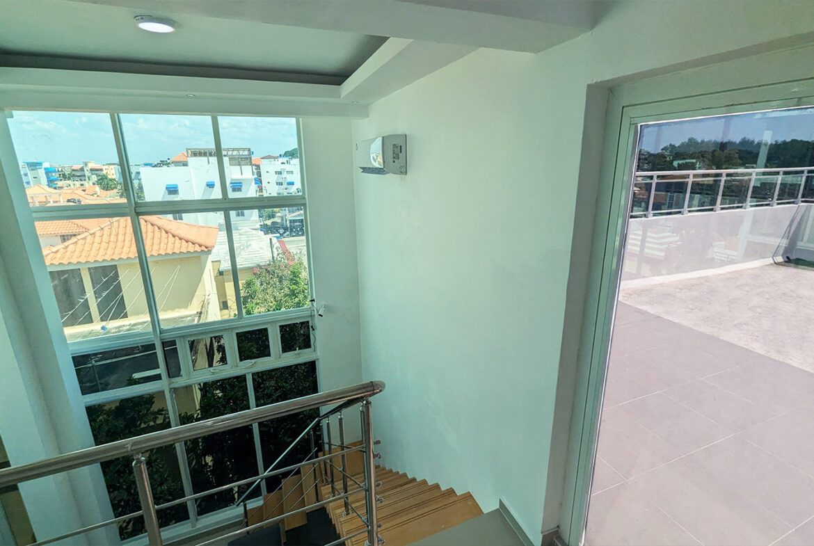 ¡Mejor Penthouse en Vista Hermosa! Una Vista Maravillosa