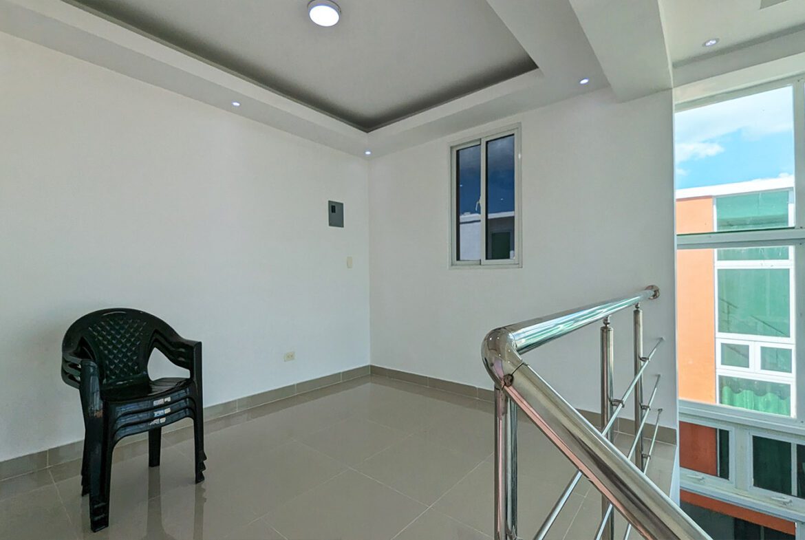 ¡Mejor Penthouse en Vista Hermosa! Una Vista Maravillosa