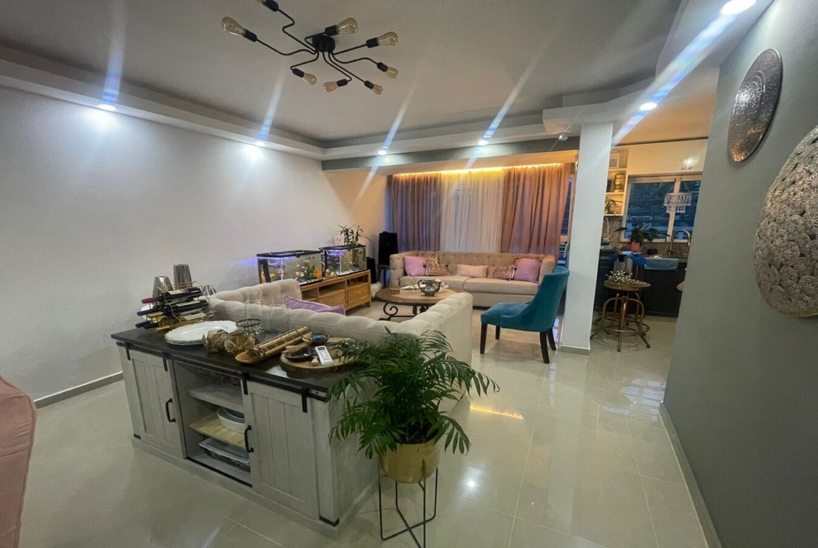 Apartamento en Brisa Oriental Autopista San Isidro