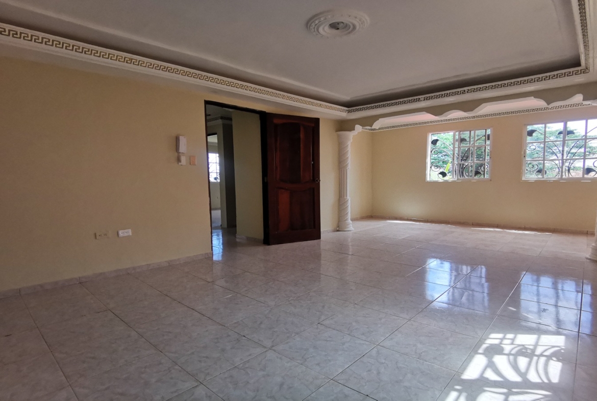 Casa familiar ubicada en Mirador del Este Santo Domingo Este