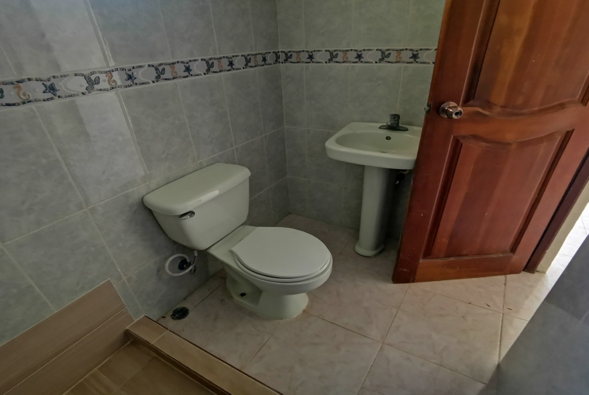 Casa familiar ubicada en Mirador del Este Santo Domingo Este