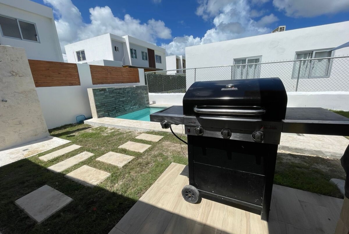 Villa Amueblada en Bávaro – Punta Cana de 2 Habs Cupo para hasta 6 personas