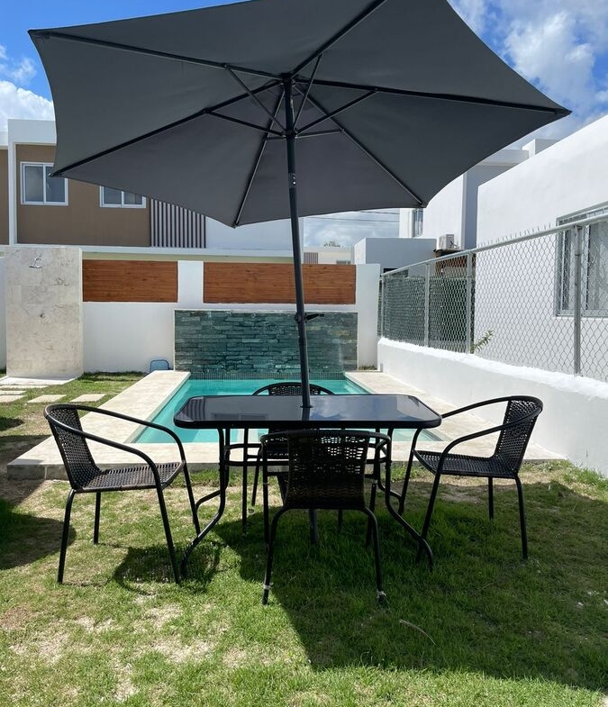 Villa Amueblada en Bávaro – Punta Cana de 2 Habs Cupo para hasta 6 personas