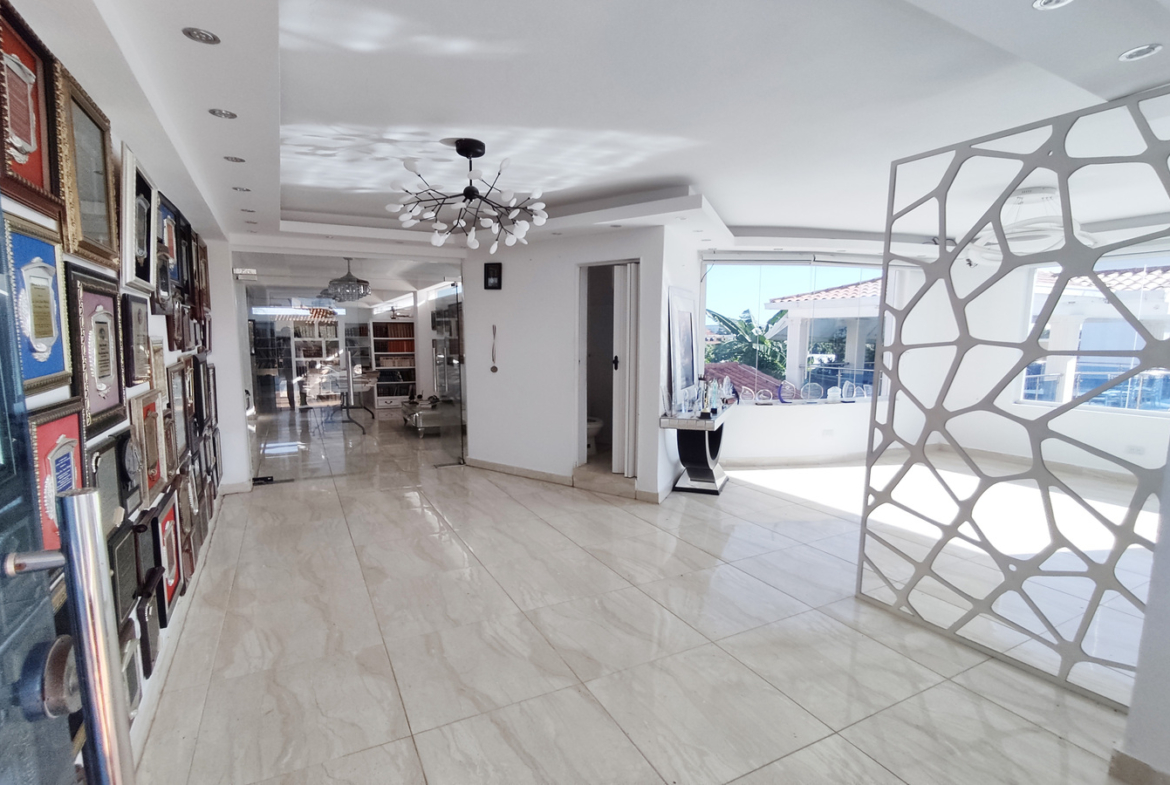 Magnífica Oportunidad Mansión de Lujo con Precio Rebajado