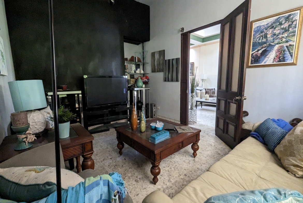 Casa en Gazcue Con Estética Del Siglo Pasado