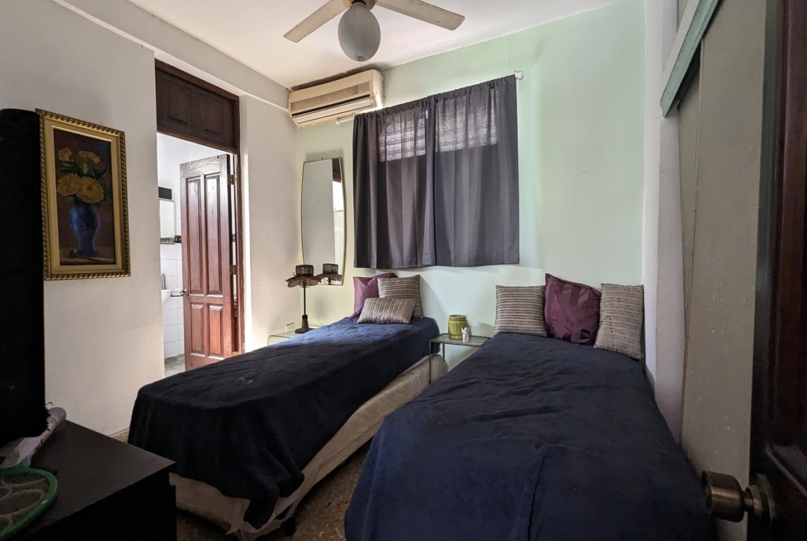Casa en Gazcue Con Estética Del Siglo Pasado