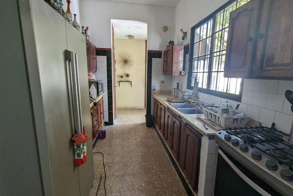 Casa en Gazcue Con Estética Del Siglo Pasado