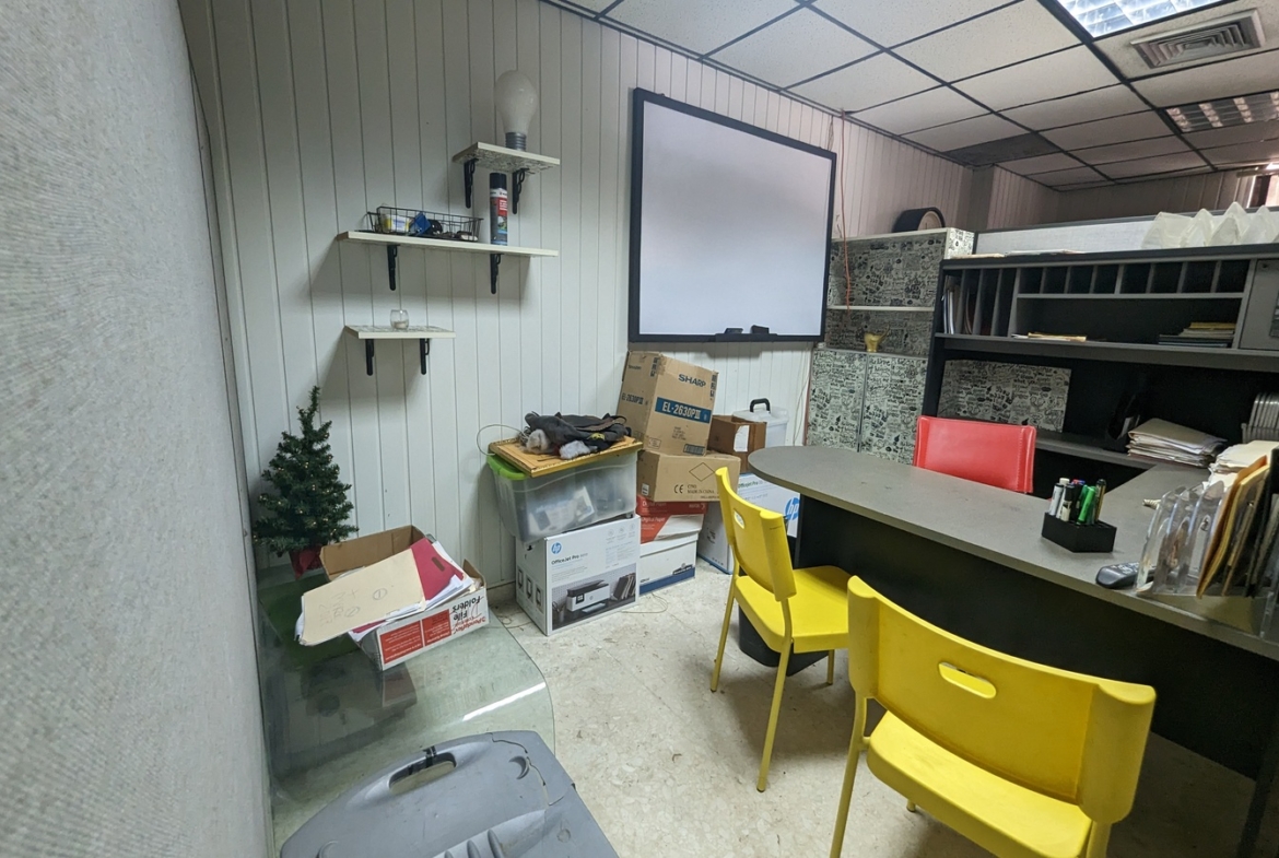 Edificación Empresarial para Oficinas en Gazcue