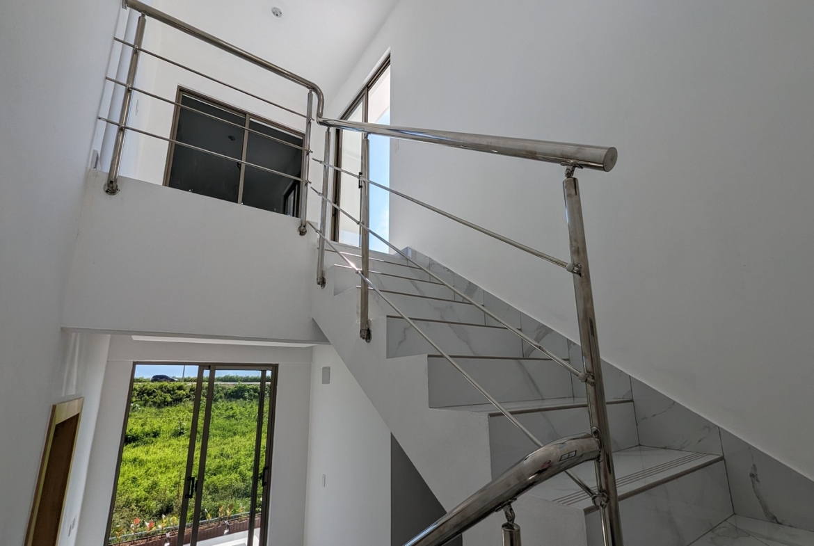 Proyecto Cerrado de Casas Avenida Ecologica