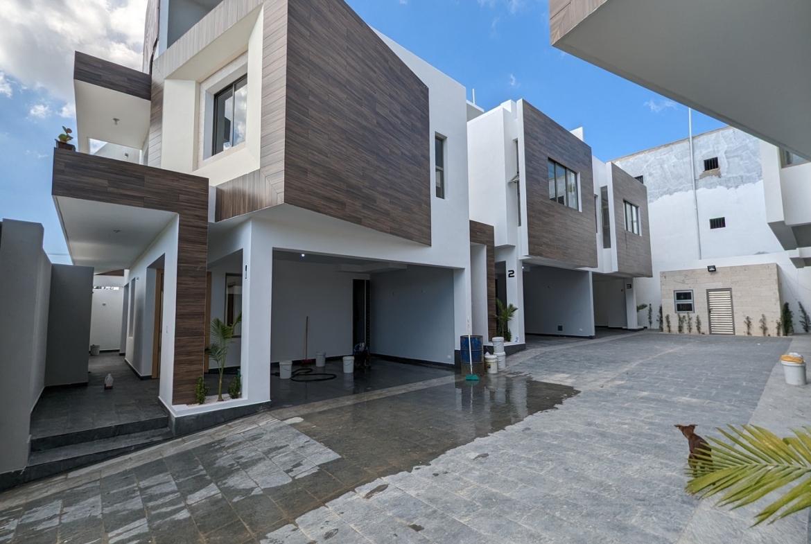 Proyecto Cerrado de Casas Avenida Ecologica