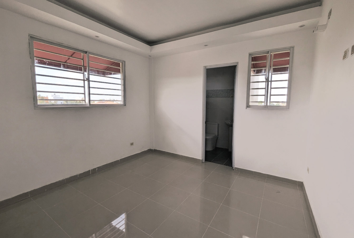 Apartamento Semi Pent House en Amialia a 1 minuto de la Av. Hípica