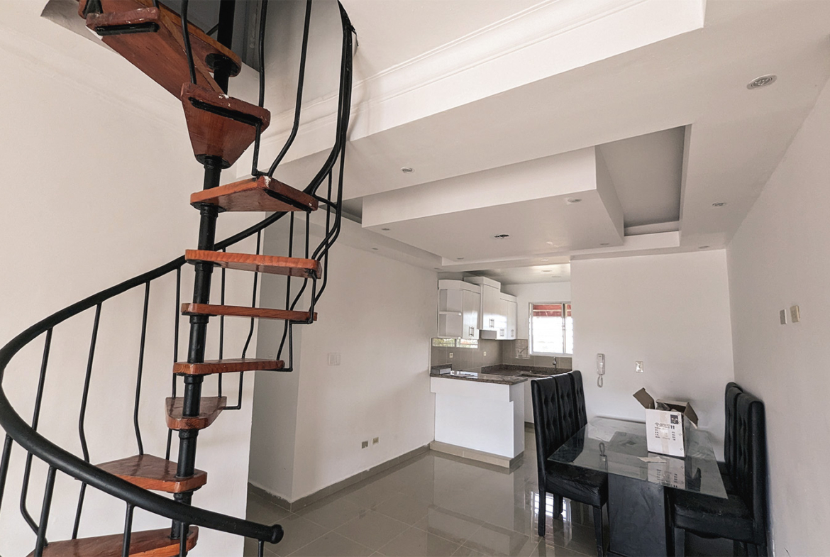 Apartamento Semi Pent House en Amialia a 1 minuto de la Av. Hípica