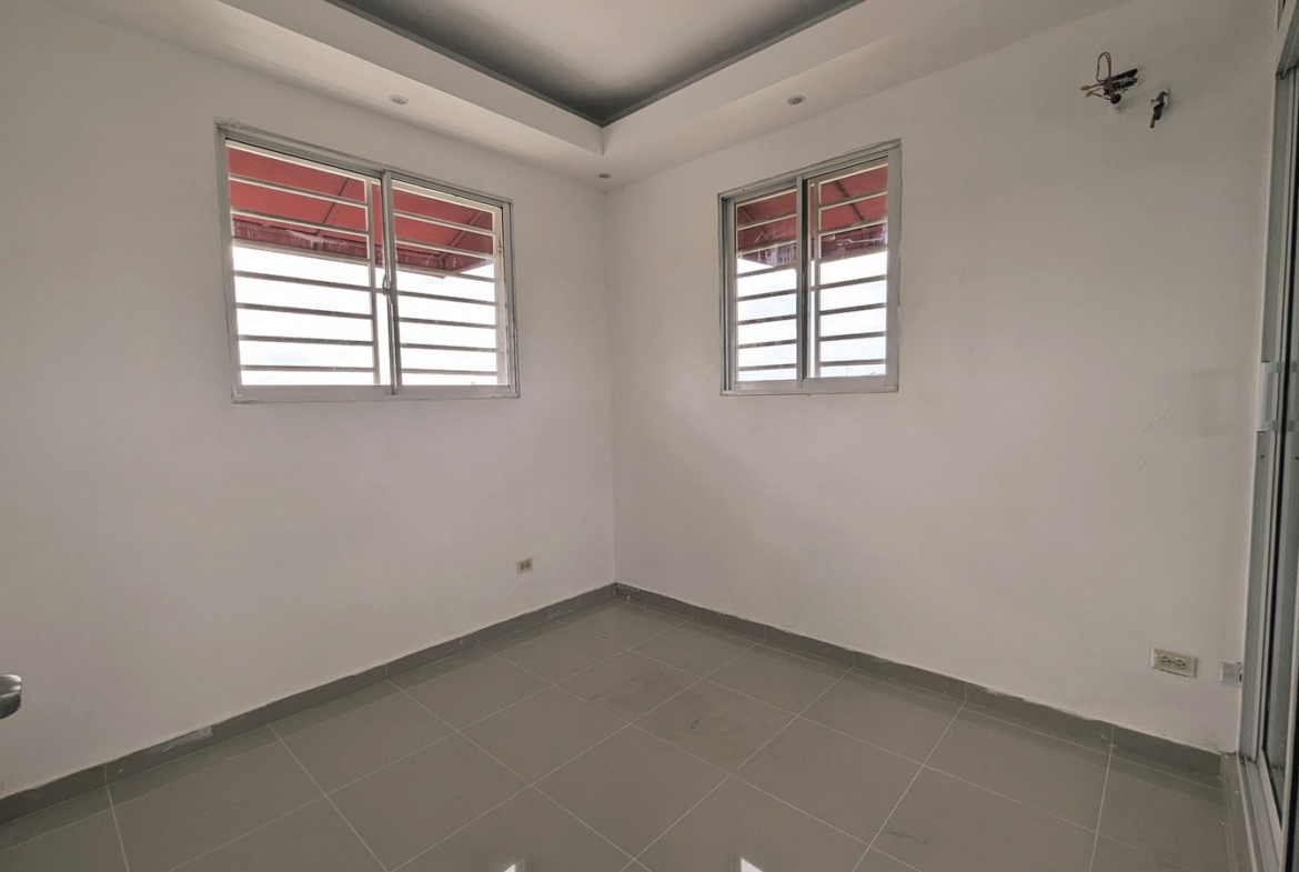 Apartamento Semi Pent House en Amialia a 1 minuto de la Av. Hípica