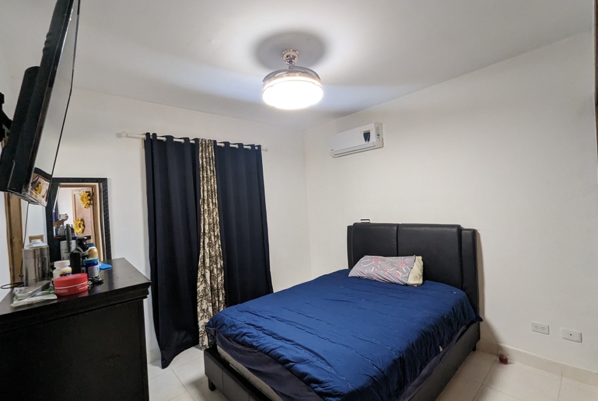 Apartamento Primer Piso en Avenida Ecológica