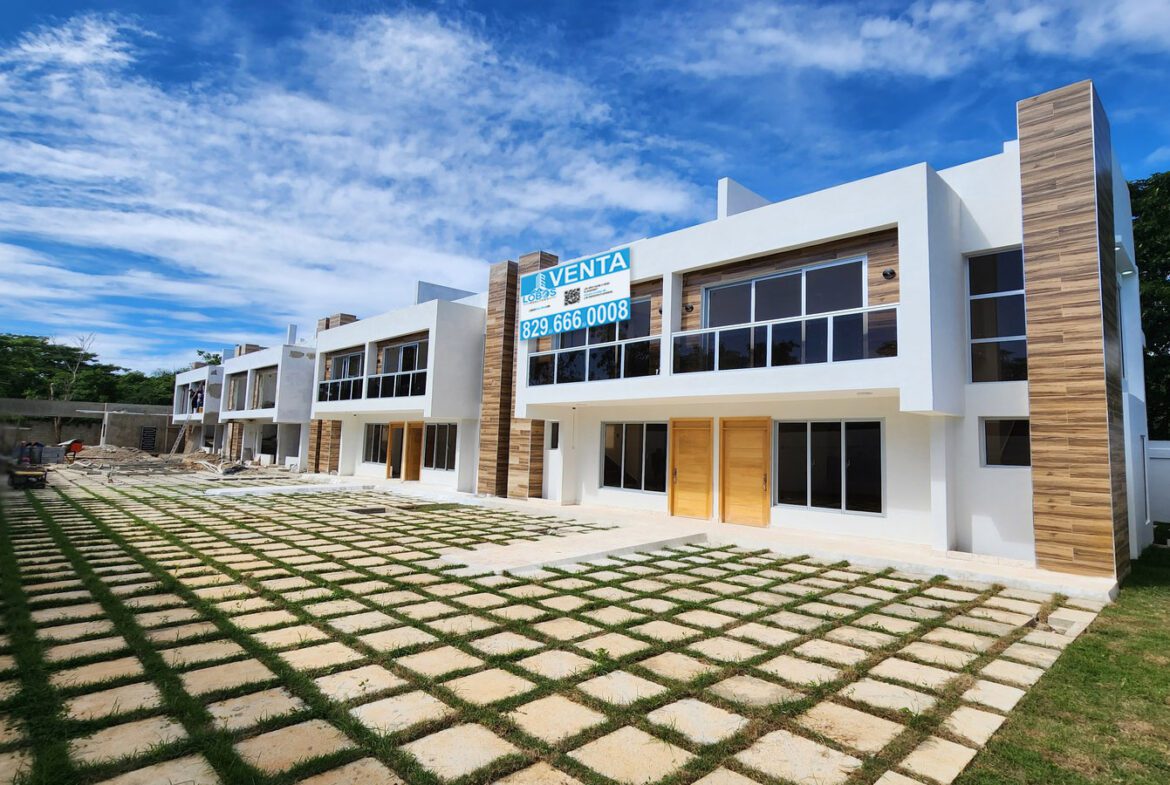 DH Village; Villas TownHouses en Juan Dolio a 3 Minutos de Playa