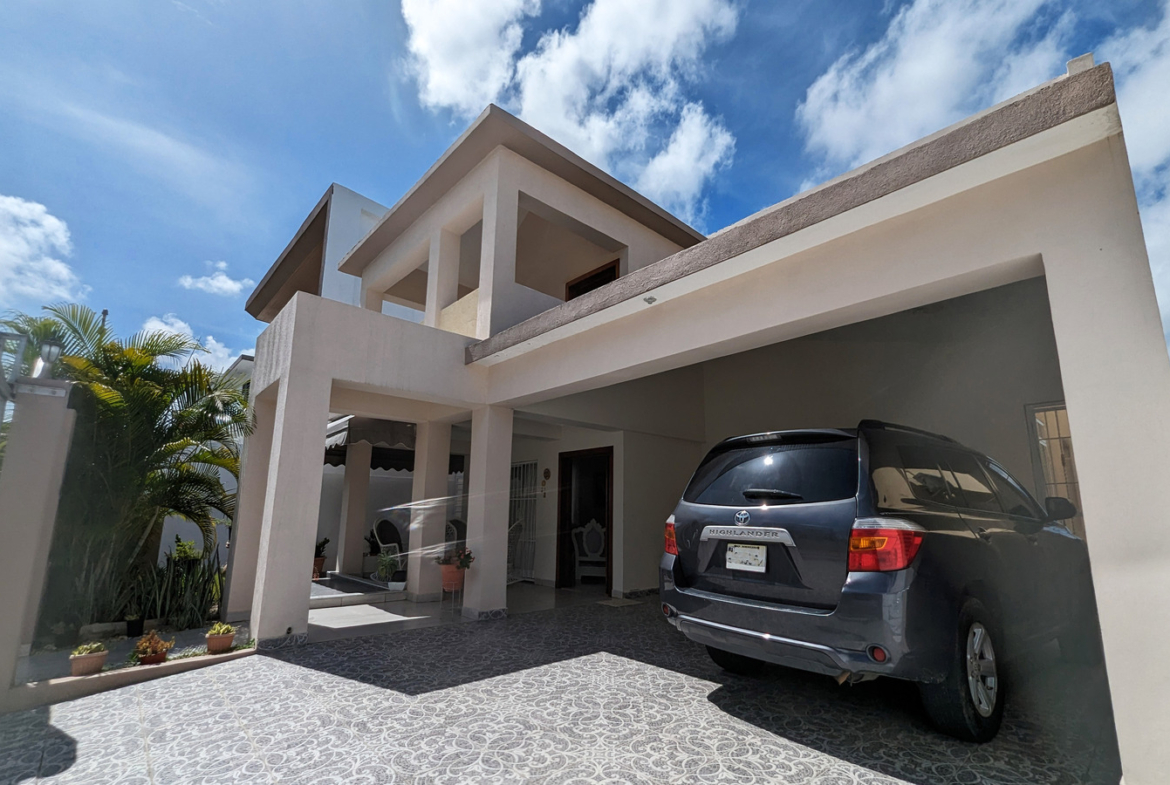 Casa en Residencial Cerrado Colinas del Oeste