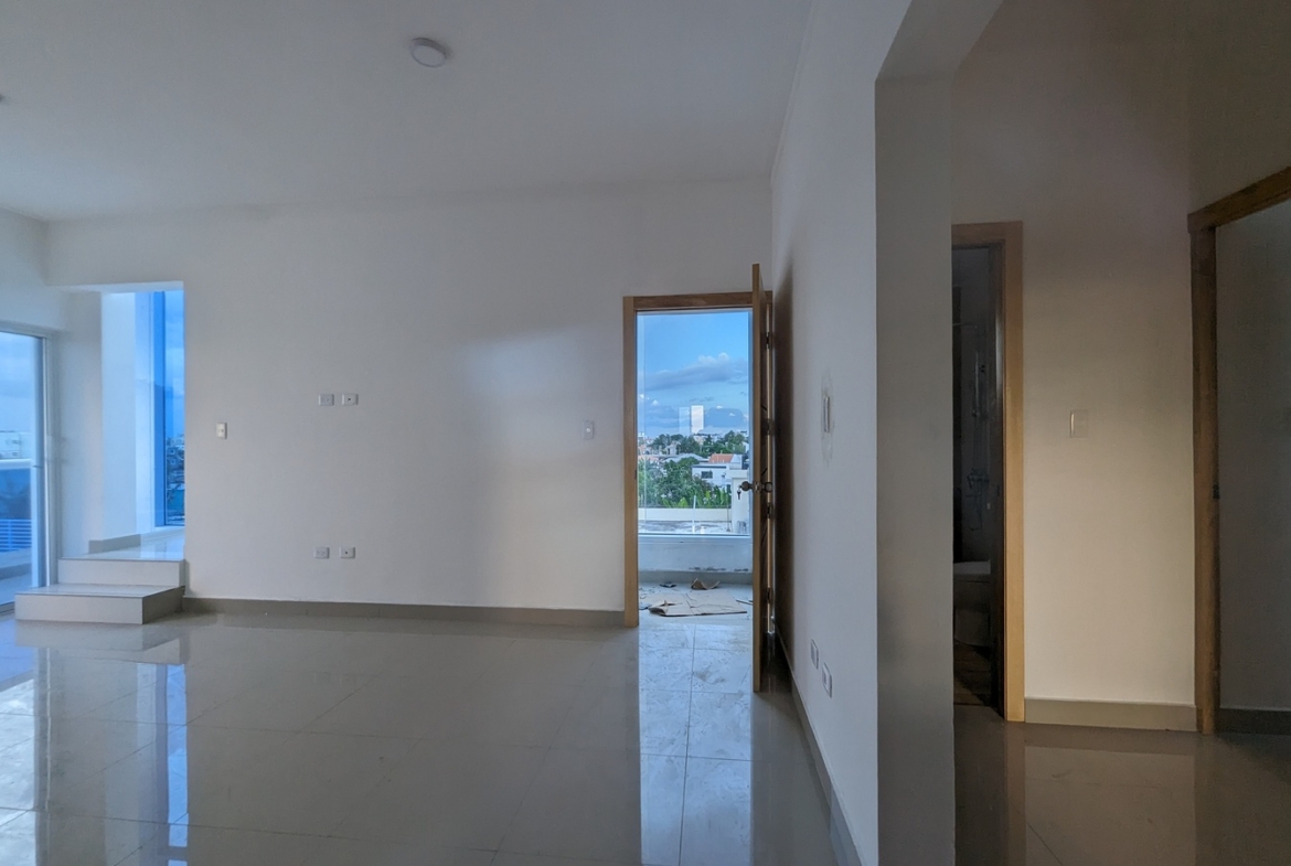 Pent-house Con Terminación Superior Brisa Oriental