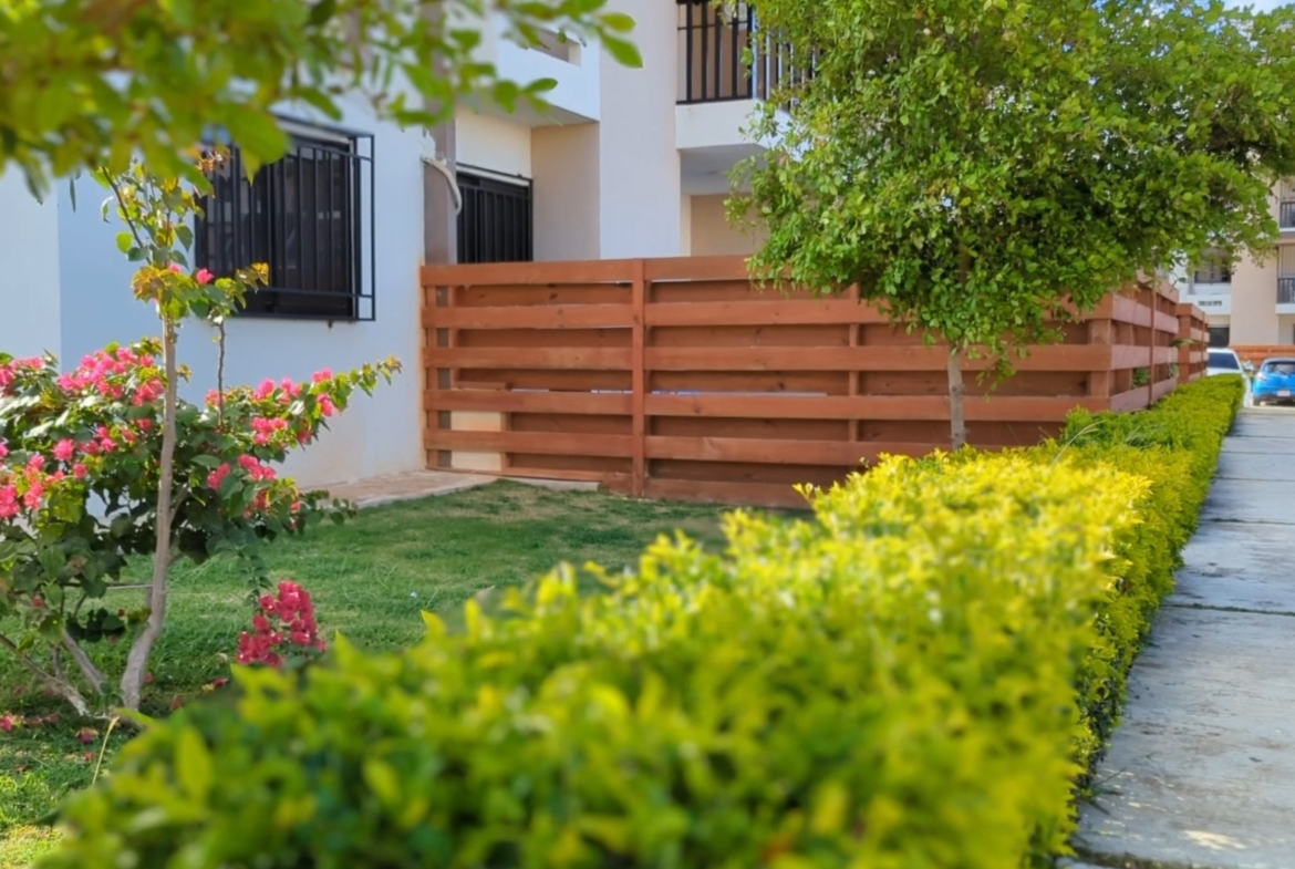Apartamento Primer Piso en Avenida Ecológica