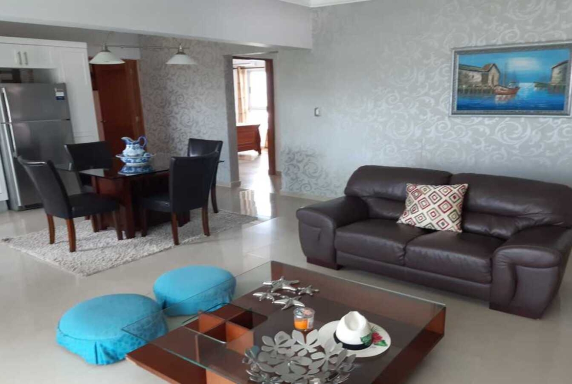 Apartamento Frente Al Mar en Juan Dolio Res. Marbella