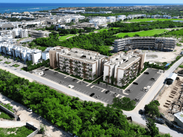 Riviera Bay Apartamentos con Vista al Campo de Golf en Cana Bay, Punta Cana