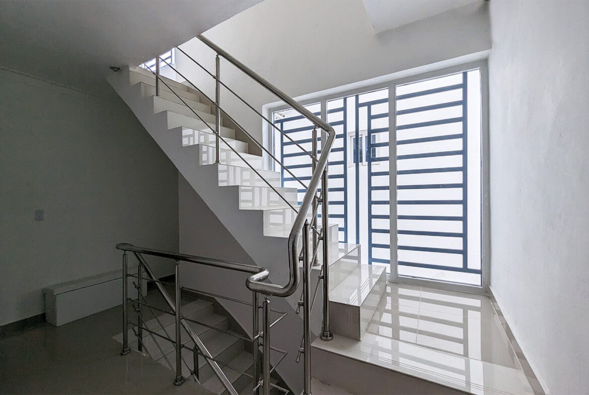 Acabas de descubrir esta gran Casa en Amalia !