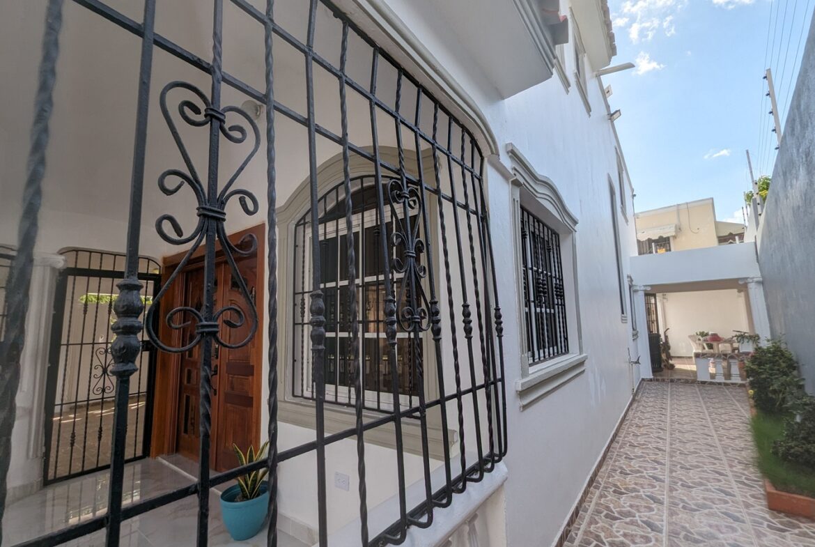 Casa Elegante y Excepcional en Prado Oriental