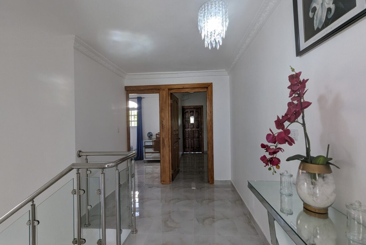 Casa Elegante y Excepcional en Prado Oriental
