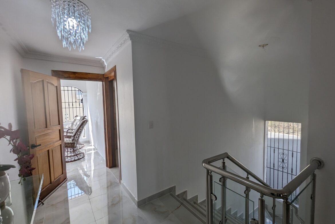 Casa Elegante y Excepcional en Prado Oriental