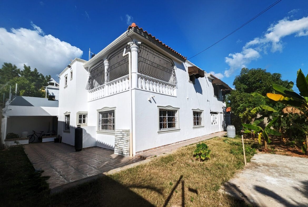 Casa Elegante y Excepcional en Prado Oriental