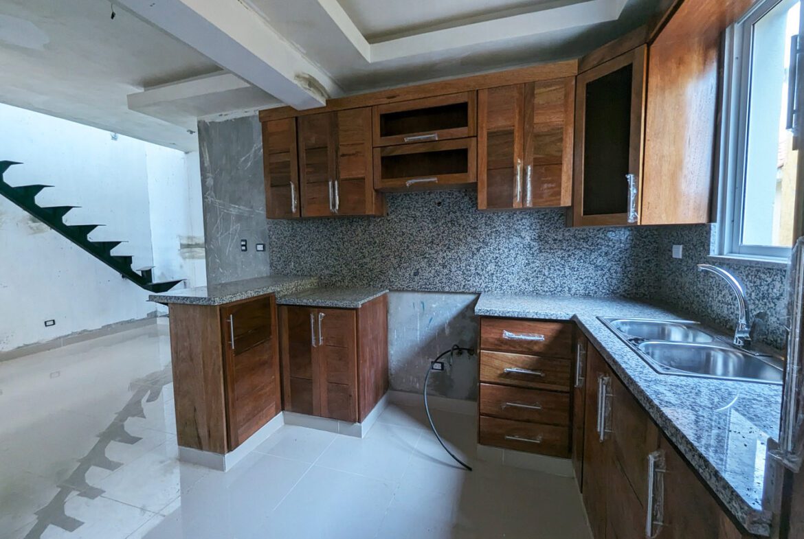 Residencial Marcelino IV: El hogar ideal en Vista Hermosa, Guayubín Olivo