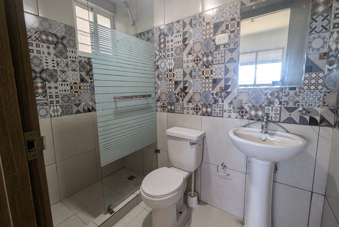 Apartamento En Venta En Las Americas Al lado de Garrido
