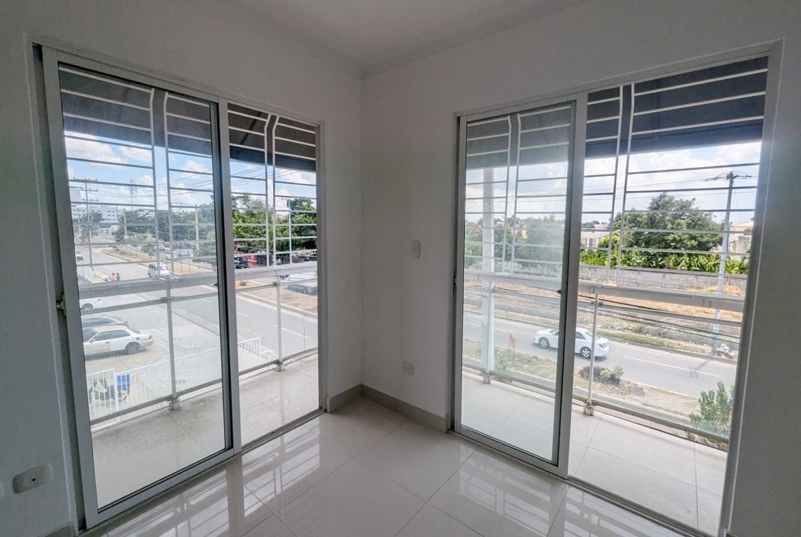 Apartamento En Venta En Las Americas Al lado de Garrido