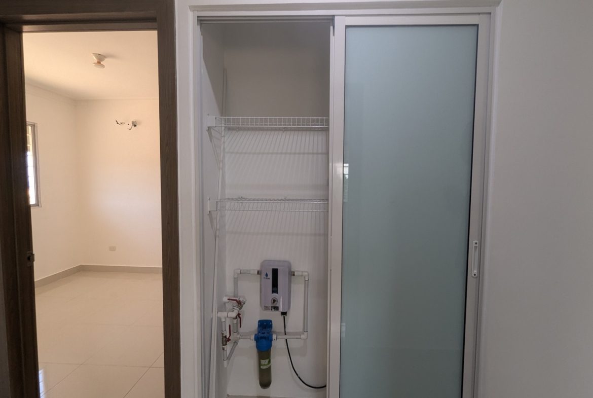 Apartamento En Venta En Las Americas Al lado de Garrido