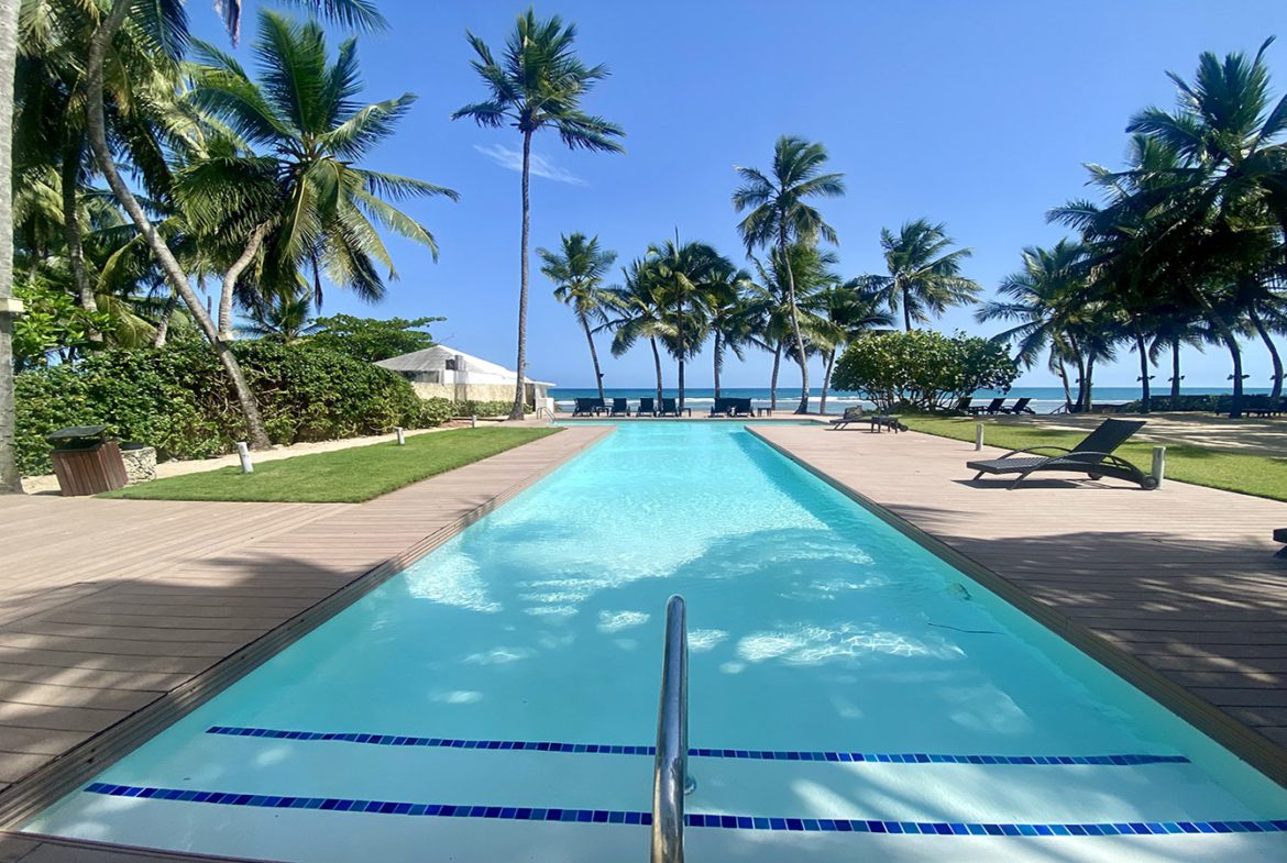 Apartamento en Primera línea de Playa en Aqua Tower Juan Dolio