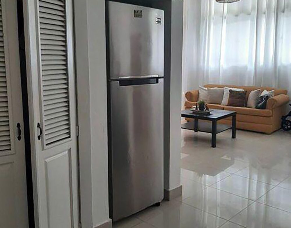 Apartamento al Lado de la playa Hemingway en Juan Dolio en Colonia Tropical