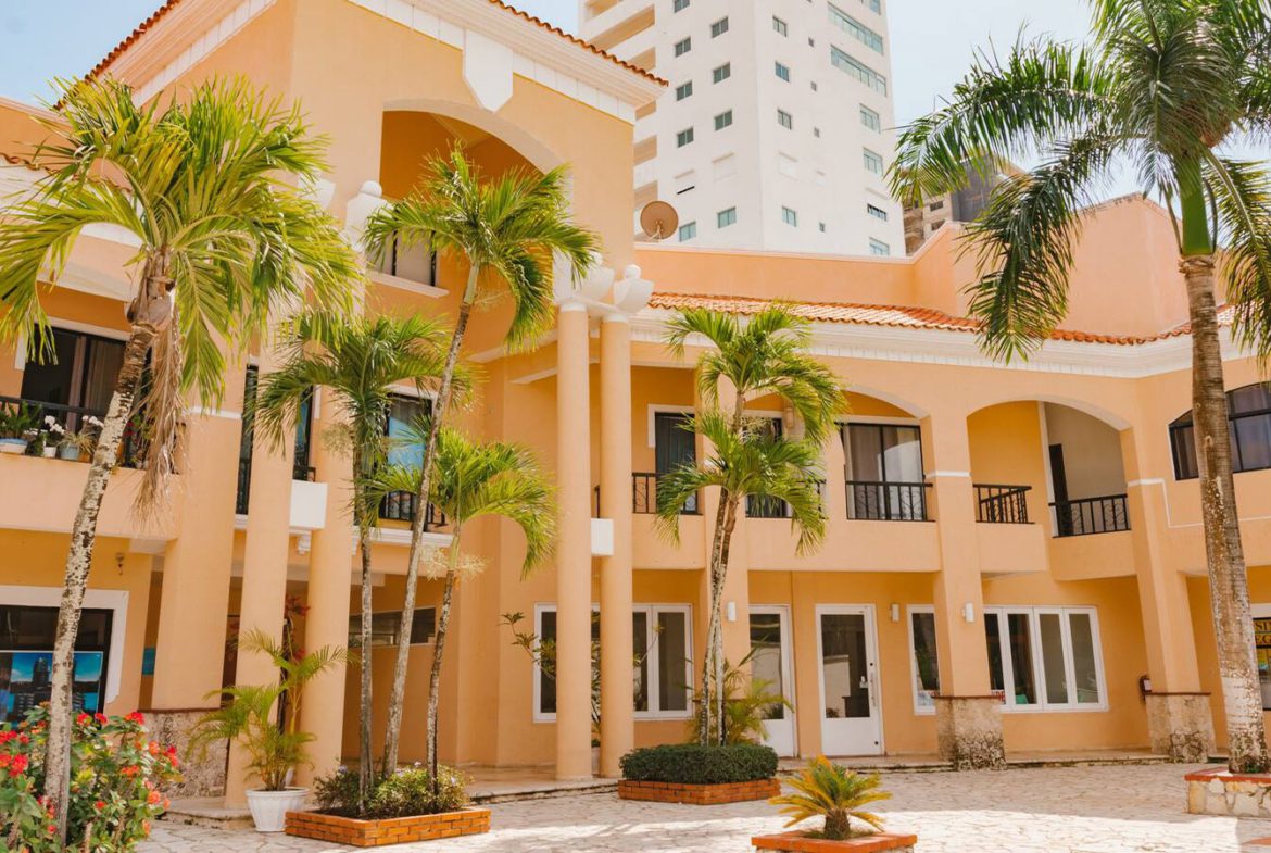 Segundo Piso Amueblado en Colonia Tropical en Juan Dolio
