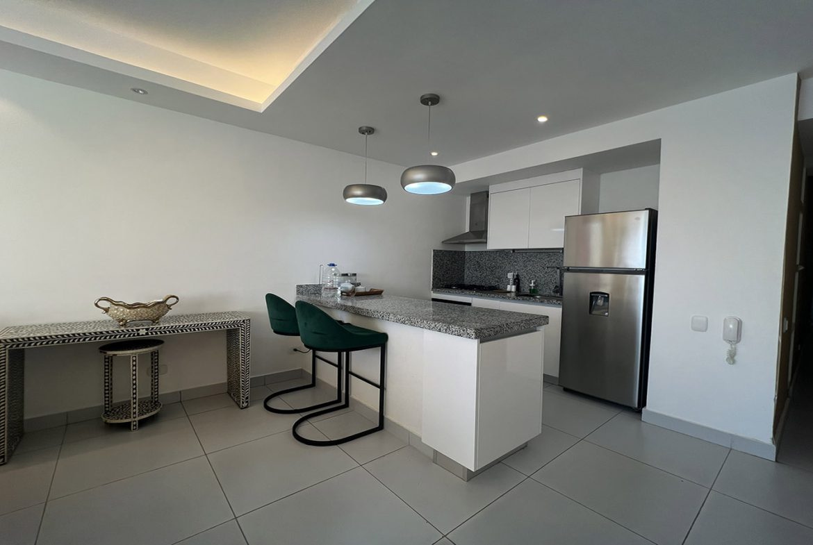 Apartamento Frente a La Playa en Torre Aquarella en Juan Dolio