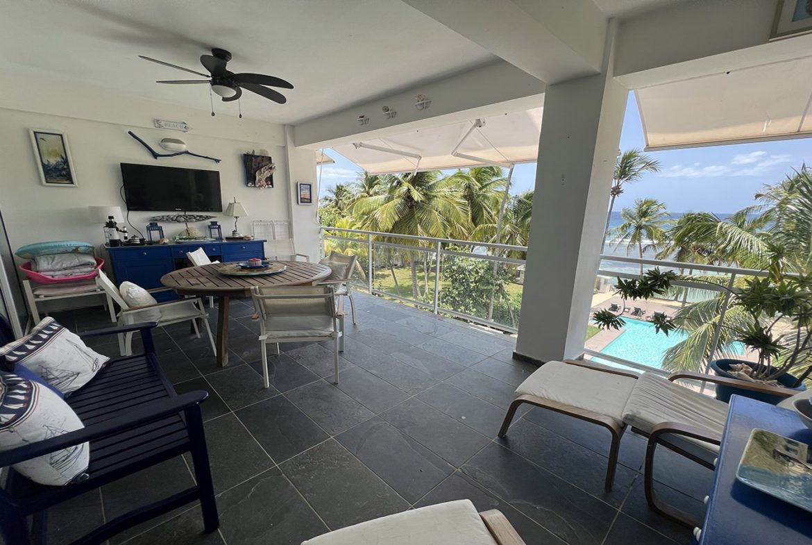 Apartamento en Primera línea de Playa en Aqua Tower Juan Dolio