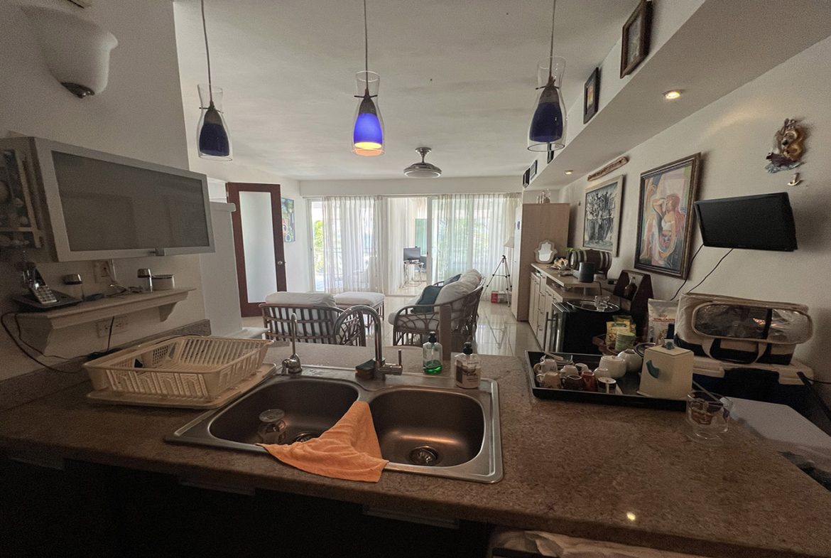 Apartamento en Primera línea de Playa en Aqua Tower Juan Dolio
