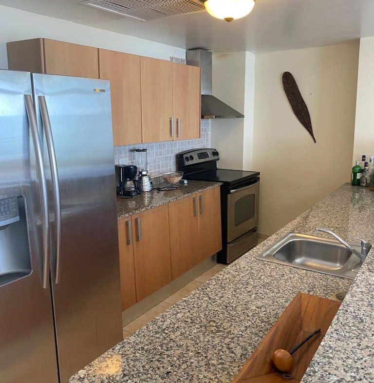 Apartamento en Costa Del Sol en Juan Dolió Frente a la Playa