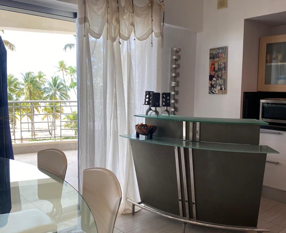 Apartamento en Costa del Sol Con Mejor Vista de Juan Dolio Frente a La Playa