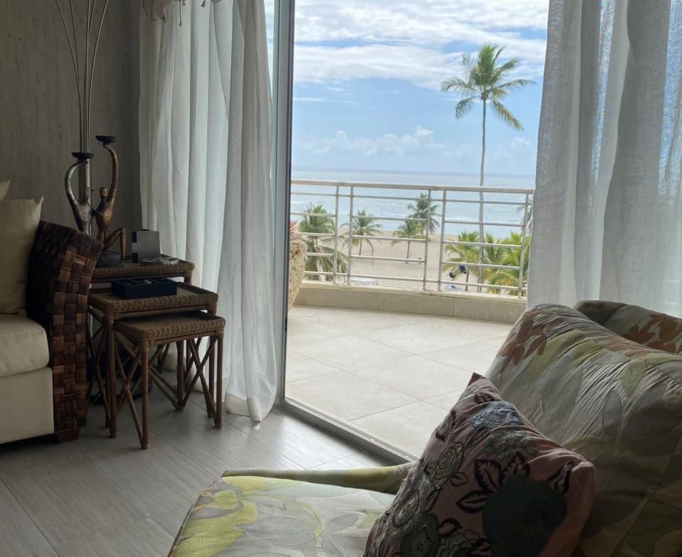 Apartamento en Costa del Sol Con Mejor Vista de Juan Dolio Frente a La Playa