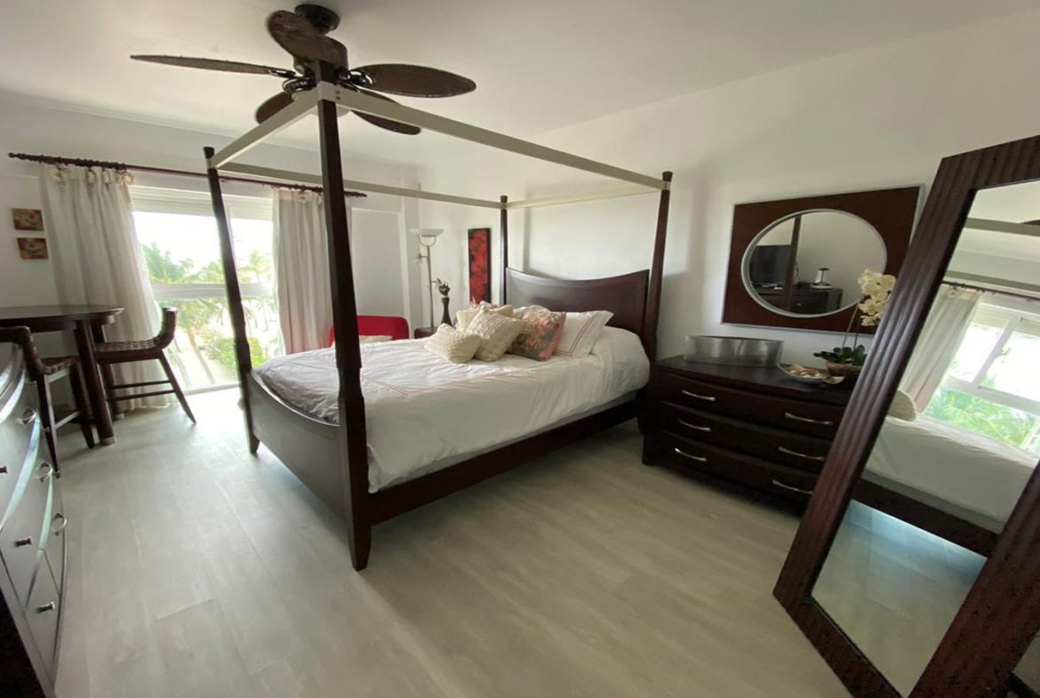 Apartamento en Costa del Sol Con Mejor Vista de Juan Dolio Frente a La Playa