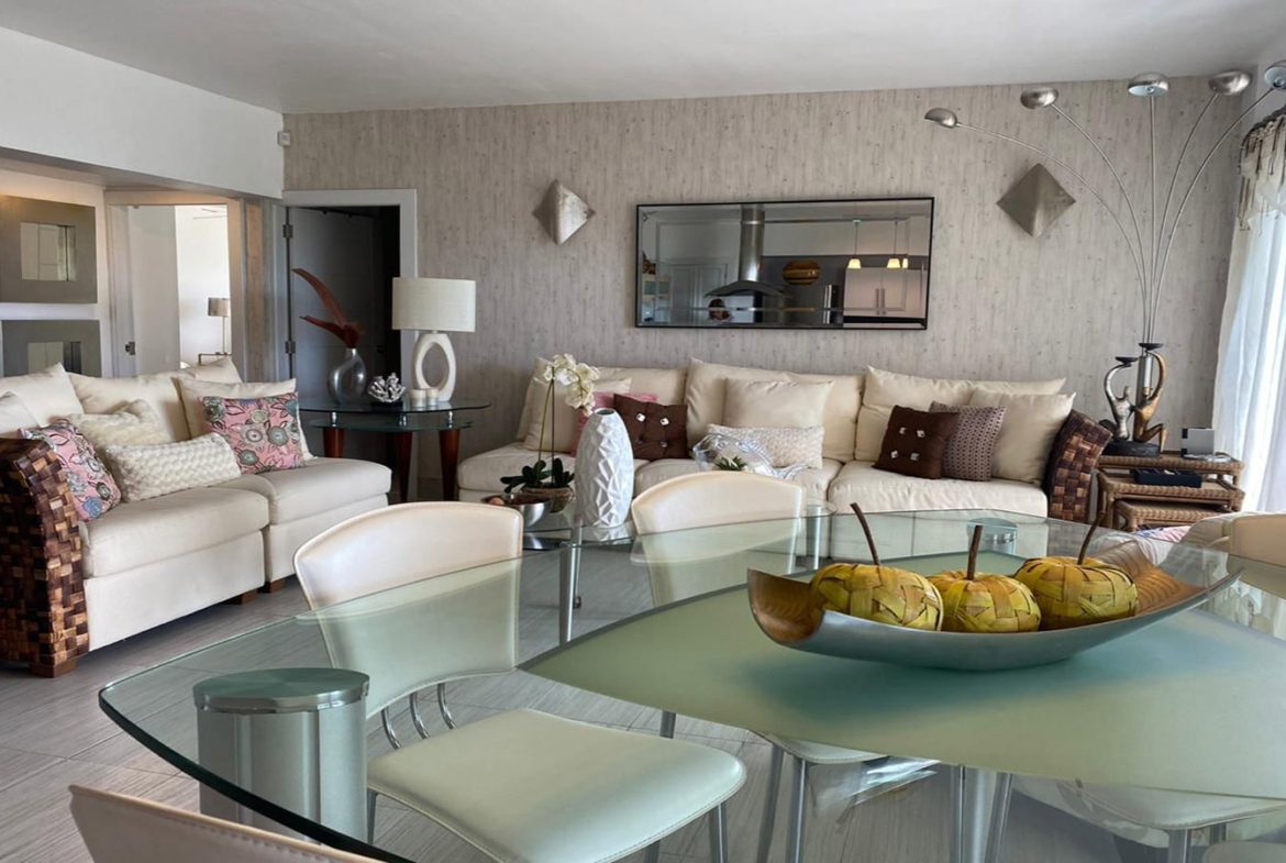Apartamento en Costa del Sol Con Mejor Vista de Juan Dolio Frente a La Playa
