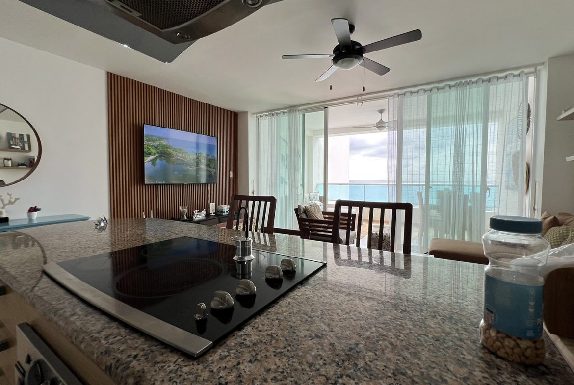 Apartamento Piso 5 en Primera Linea de Playa en Marbella
