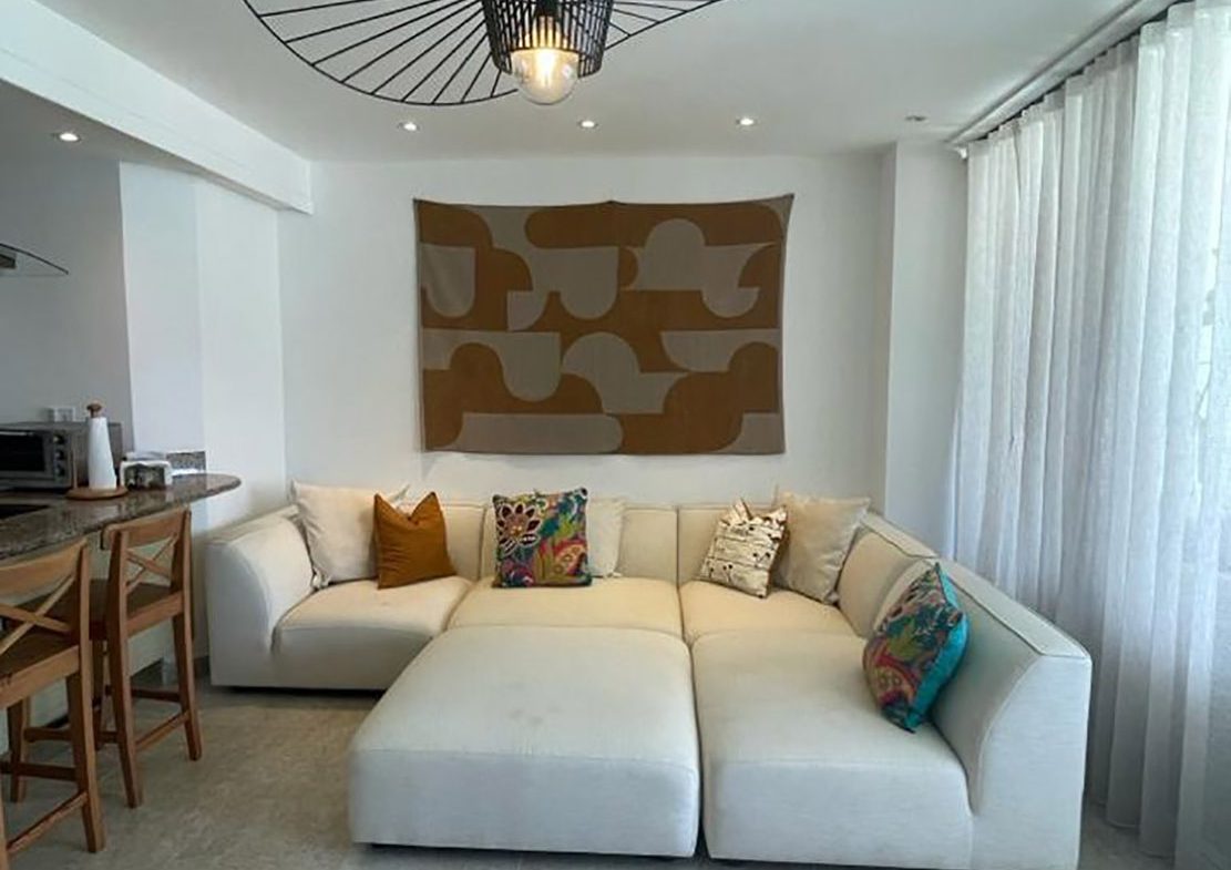 Apartamento Piso 7 AMUEBLADO Frente a La Playa en Marbella